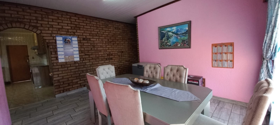 4 Bedroom Property for Sale in Elandia North West